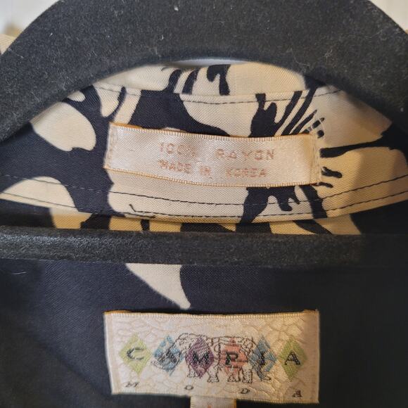 Vintage Campia Moda Men’s Large Hawaiian Shirt Short Sleeve Black & Cream Rayon - Picture 3 of 4